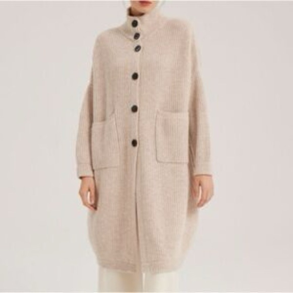 Nap boxcut ample wool Button Front Oversized Tunic Cardigan beige tan size small